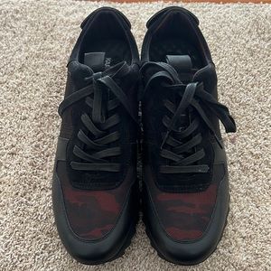 Karl Lagerfeld Paris Camo Mix Media Sneakers Men’s US 11.5